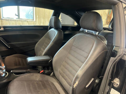 2013 Volkswagen Beetle Turbo PZEV Fender Edition