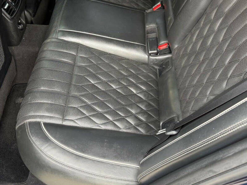 2019 Genesis G70 3.3T Design Edition