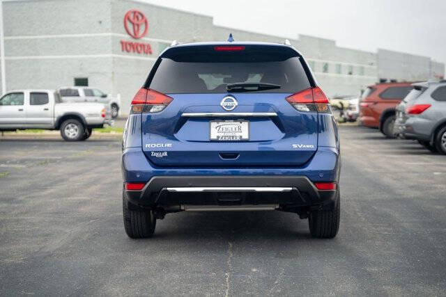 2020 Nissan Rogue SV