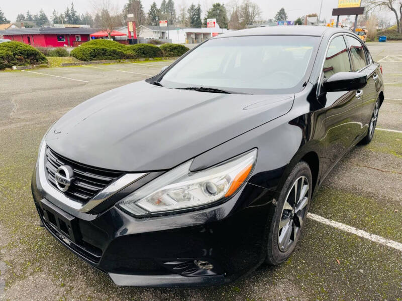 Used 2017 Nissan Altima SV with VIN 1N4AL3AP7HC201466 for sale in Tacoma, WA