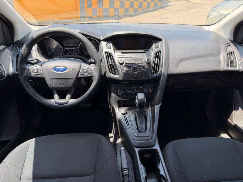 2016 Ford Focus S