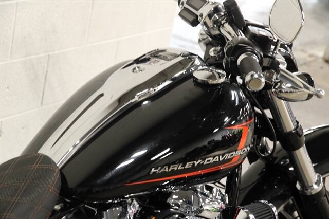 2023 Harley-Davidson Breakout