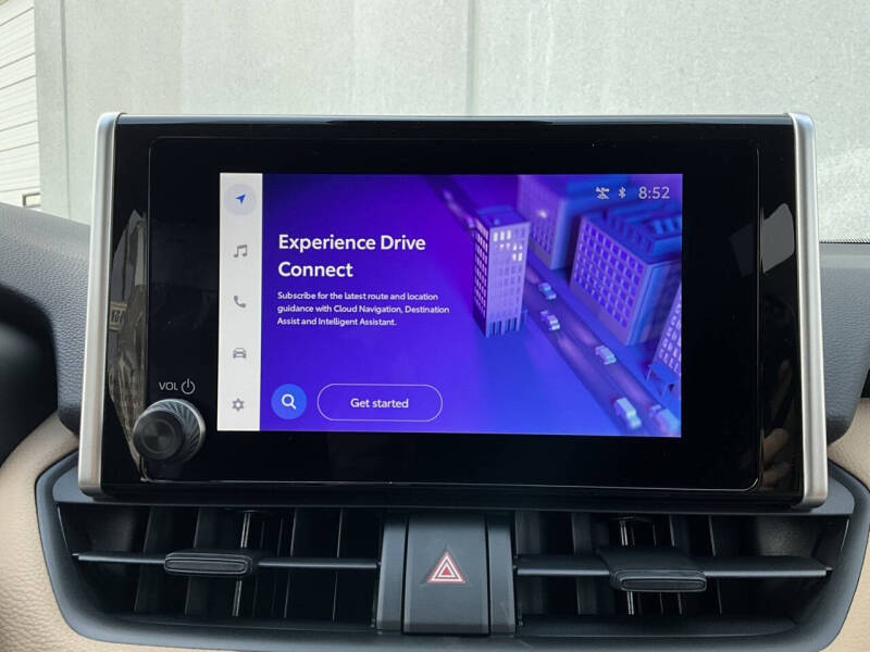 2025 Toyota RAV4 Hybrid LE