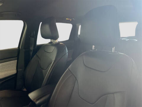 2023 Jeep Compass Latitude Lux