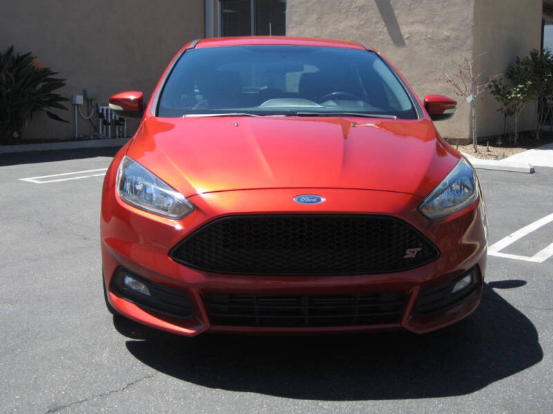 2018 Ford Focus ST