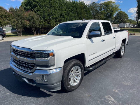 2018 Chevrolet Silverado 1500 for sale at Getsinger's Used Cars in Anderson SC