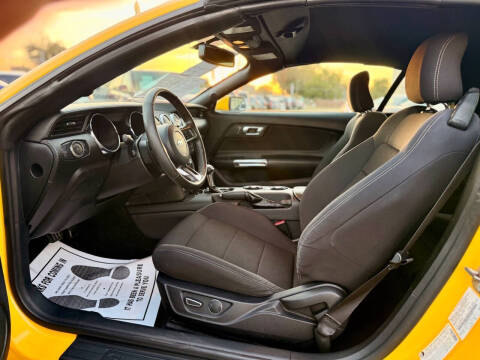 2015 Ford Mustang V6