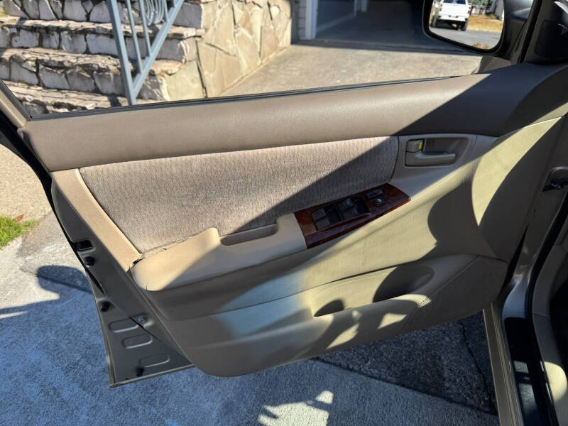 2006 Toyota Corolla LE