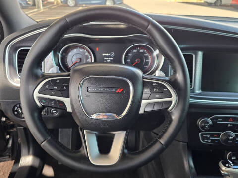 2015 Dodge Charger SXT