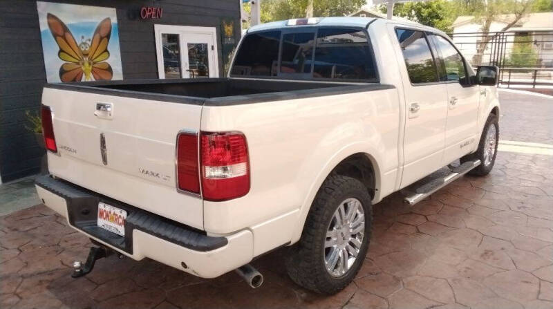 2008 Lincoln Mark LT