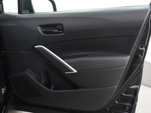 2025 Toyota Corolla Cross LE