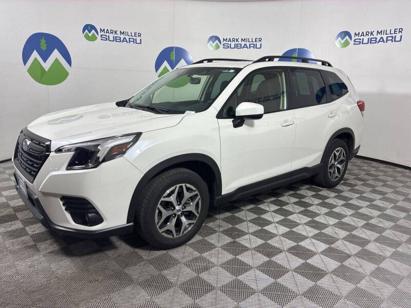 2023 Subaru Forester Premium