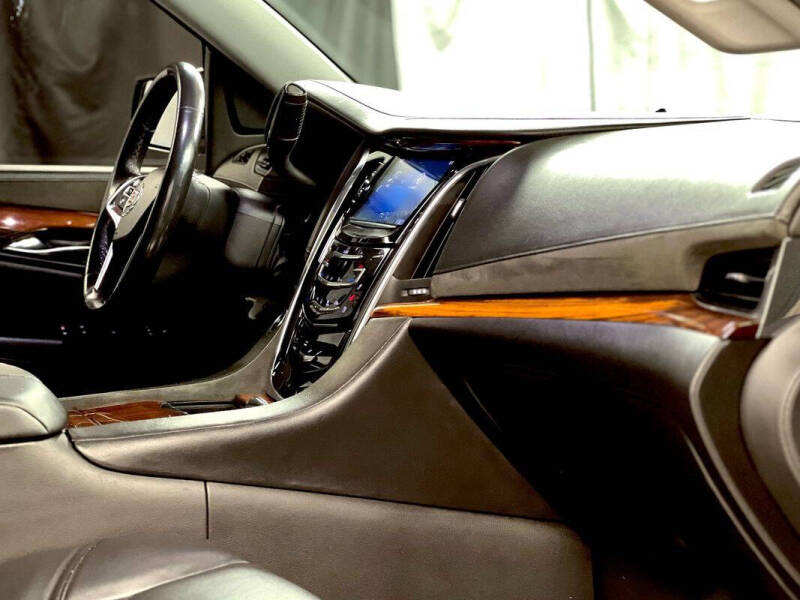2015 Cadillac Escalade Premium