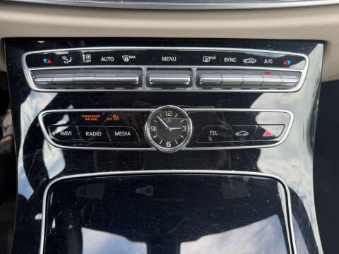 2017 Mercedes-Benz E-Class E 300 4MATIC
