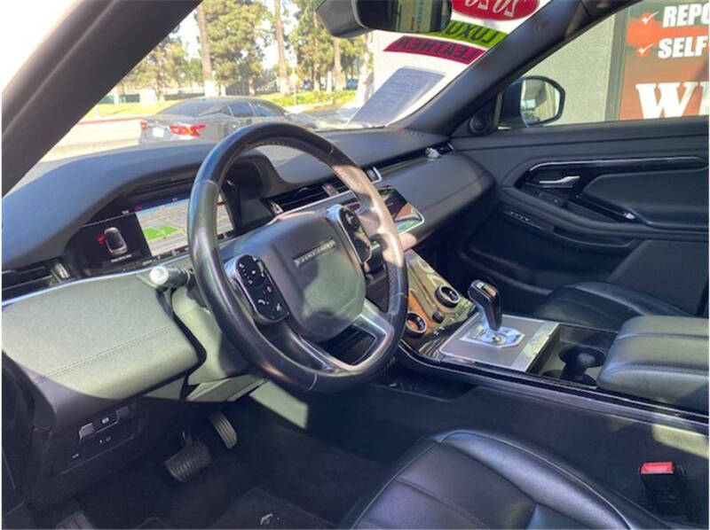 2020 Land Rover Range Rover Evoque SE