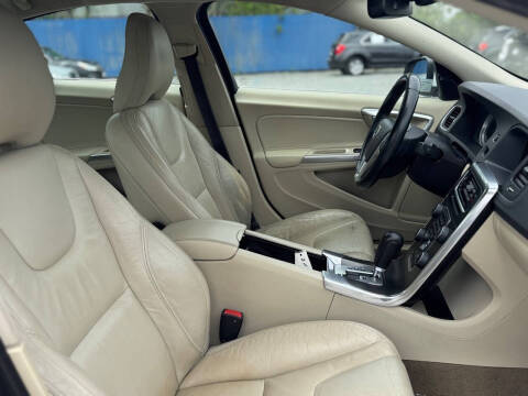 2012 Volvo S60 T5