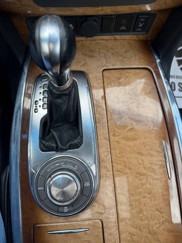2011 Infiniti QX56