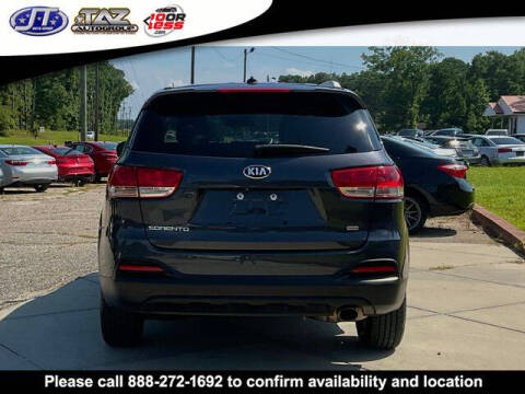 2017 Kia Sorento LX