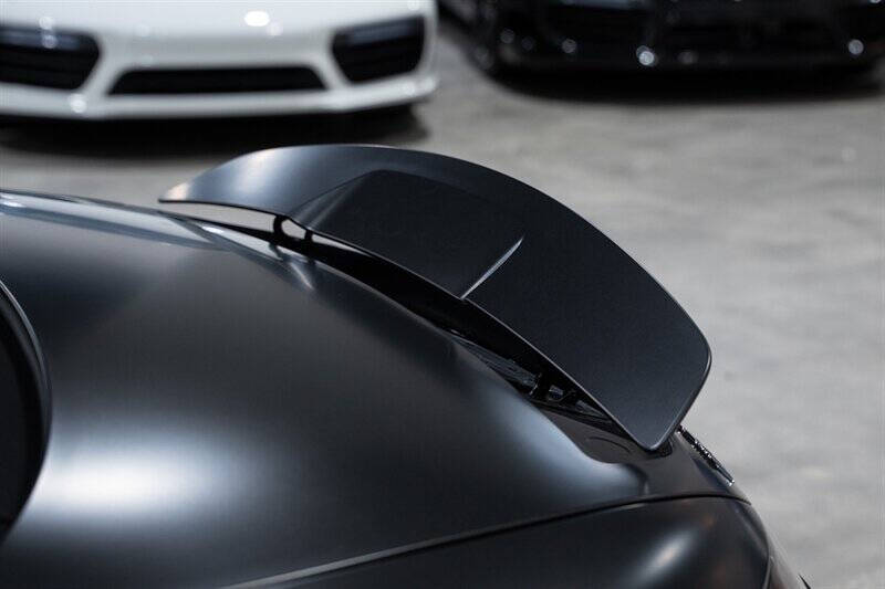 2021 Mercedes-Benz AMG GT