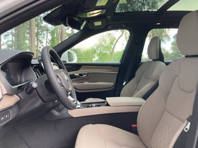 2025 Volvo XC90 T8 Plus Bright Theme 7P