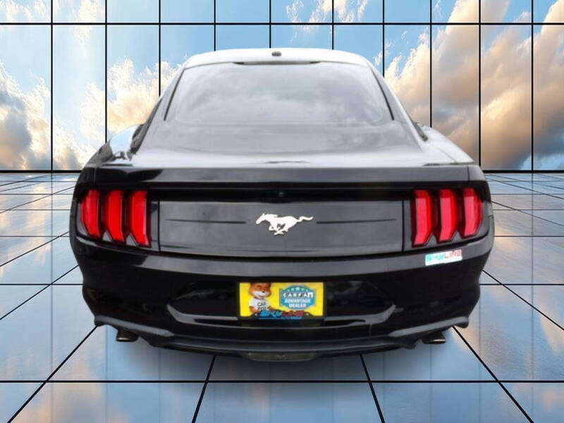 2020 Ford Mustang