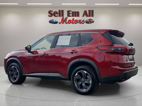 2025 Nissan Rogue SV