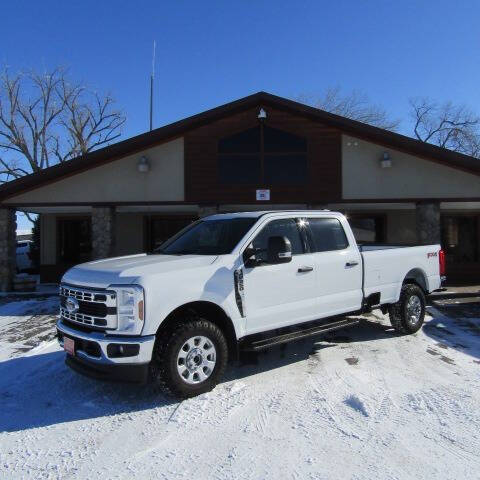 Used 2024 Ford F-350 Super Duty XLT with VIN 1FT8W3BN1REC32196 for sale in Sheridan, WY