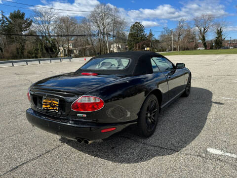 2005 Jaguar XKR