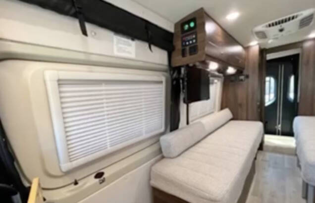 2020 Winnebago Boldt 70KL