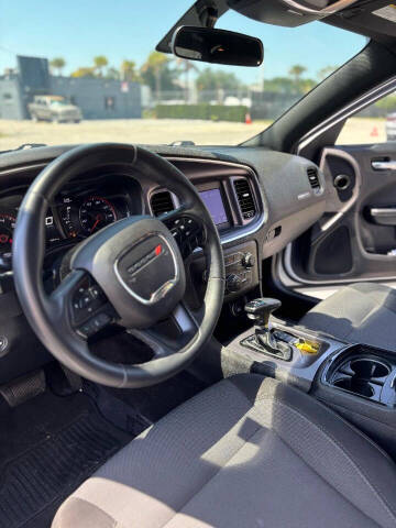 2018 Dodge Charger SXT