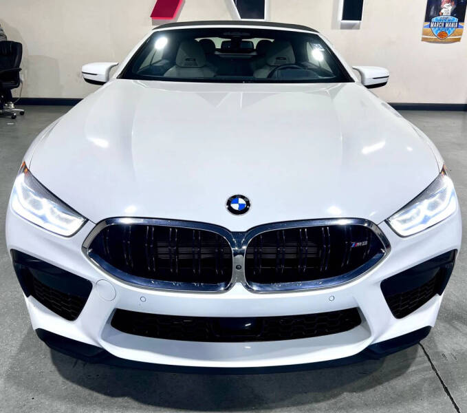 2020 BMW M8
