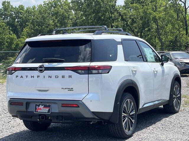 2026 Nissan Pathfinder Platinum