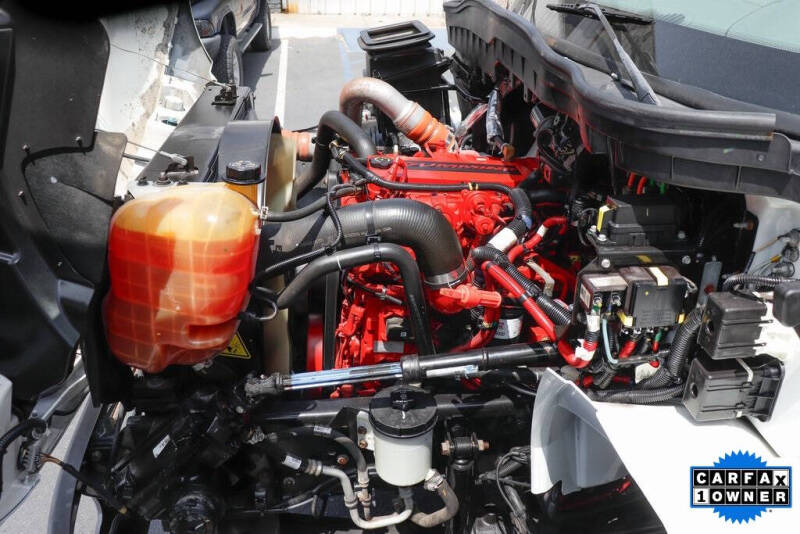 2018 International DuraStar 4300