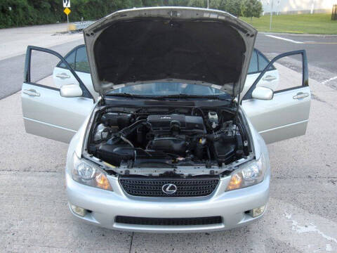 2002 Lexus IS 300