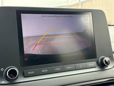 2022 Hyundai Kona SE