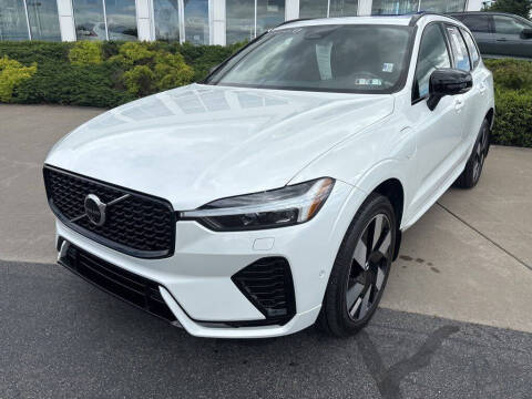 2024 Volvo XC60 Recharge T8 Plus Dark Theme