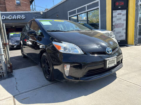 2014 Toyota Prius Two