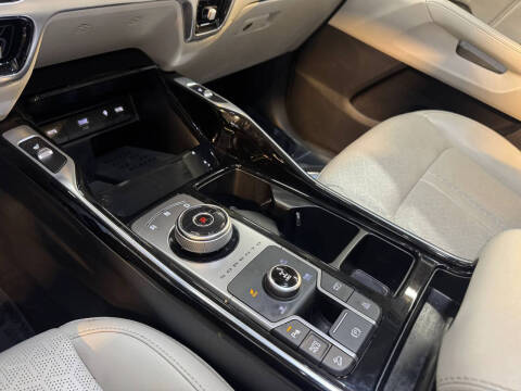 2022 Kia Sorento Plug-In Hybrid SX