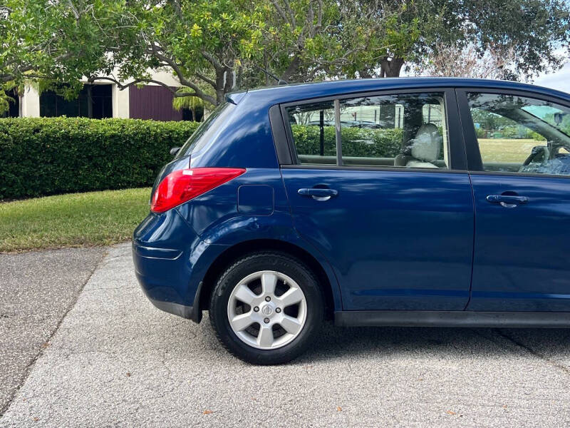 2007 Nissan Versa 1.8 SL