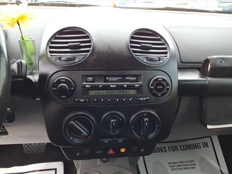 2001 Volkswagen New Beetle GLX 1.8T