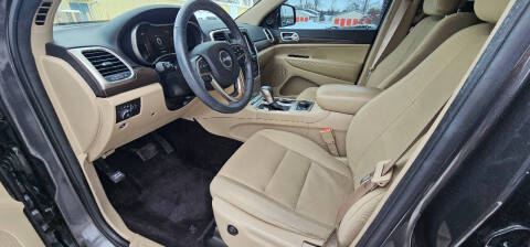 2017 Jeep Grand Cherokee Laredo E