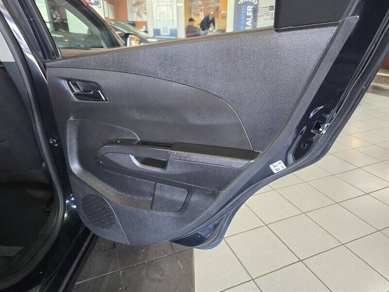 2014 Chevrolet Sonic LT Auto