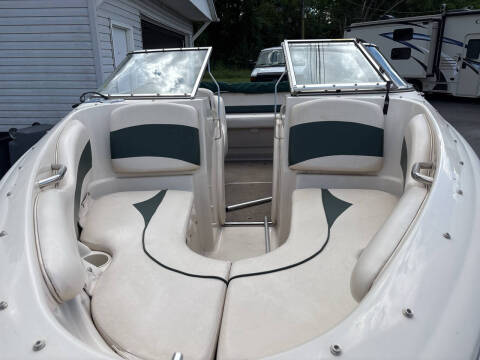 2001 Larson Boats 190SEI