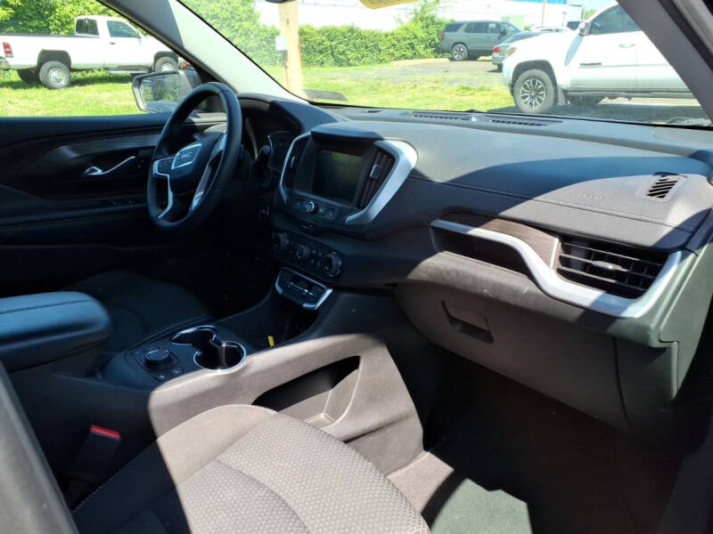 2022 GMC Terrain SLE