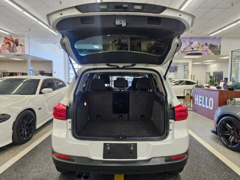 2018 Volkswagen Tiguan Limited 2.0T 4Motion