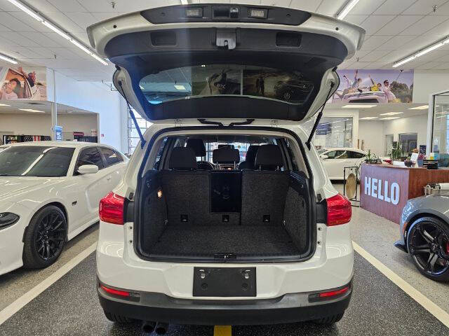 2018 Volkswagen Tiguan Limited 2.0T 4Motion