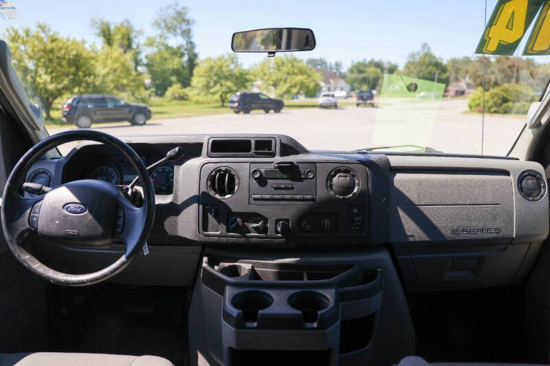 2013 Ford E-Series E-250