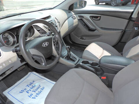 2014 Hyundai Elantra SE