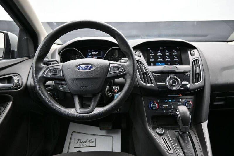 2017 Ford Focus SEL