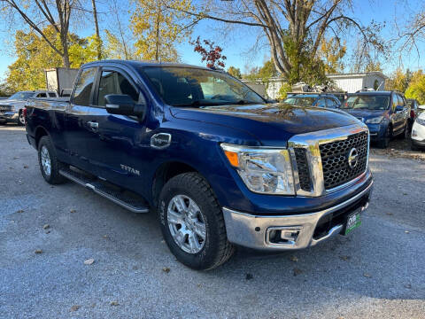 2017 Nissan Titan SV